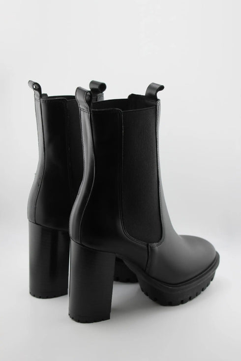 Sante Chunky Heel Leather Ankle Boot